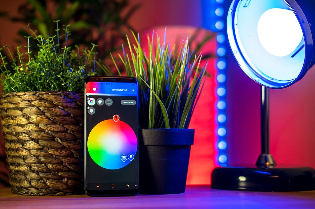 Wireless Smart Lighting System in living room